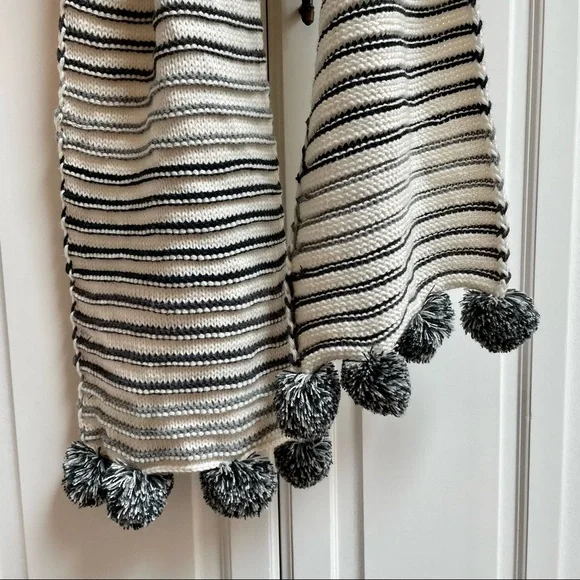 American Eagle Gray and Cream Striped Scarf with Pom Poms - Picture 3 of 6